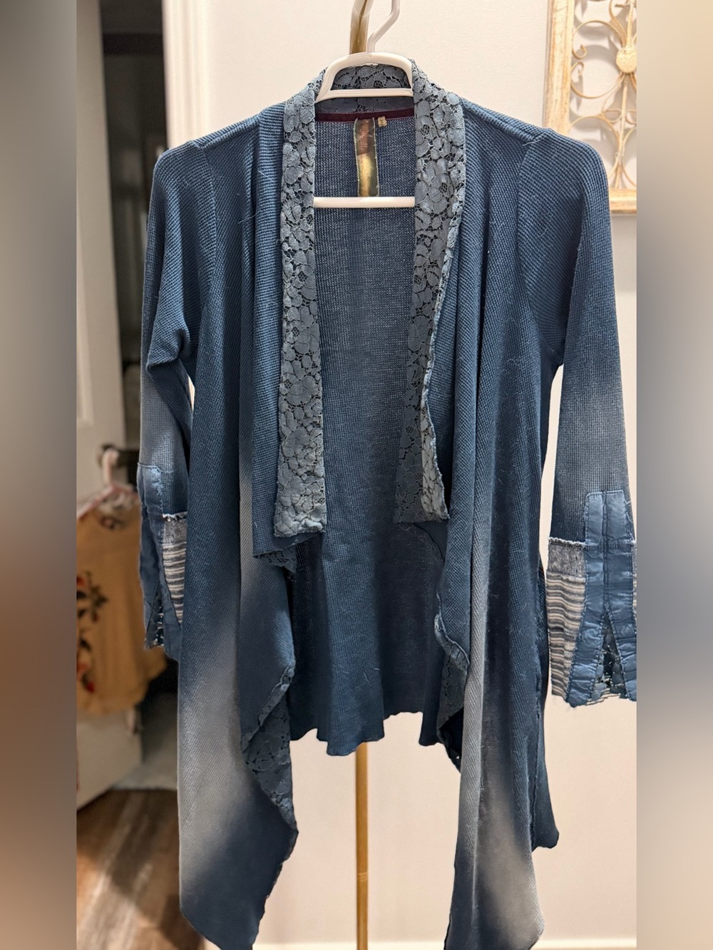 Women's Blue Lace-Trim Draped Open-Front Cardigan